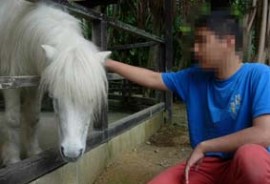 ミニミニ動物園へ遠足